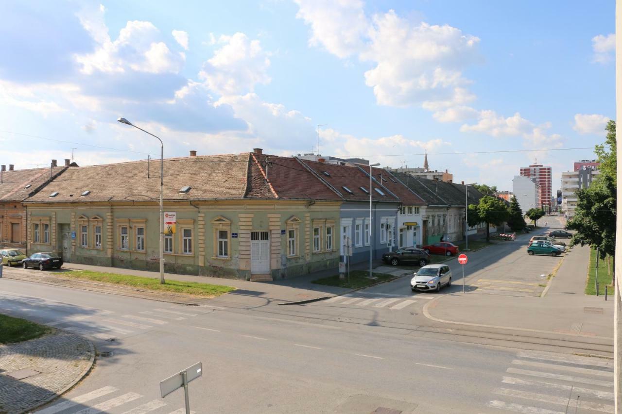 Luma 1 Apartment Osijek Exterior photo