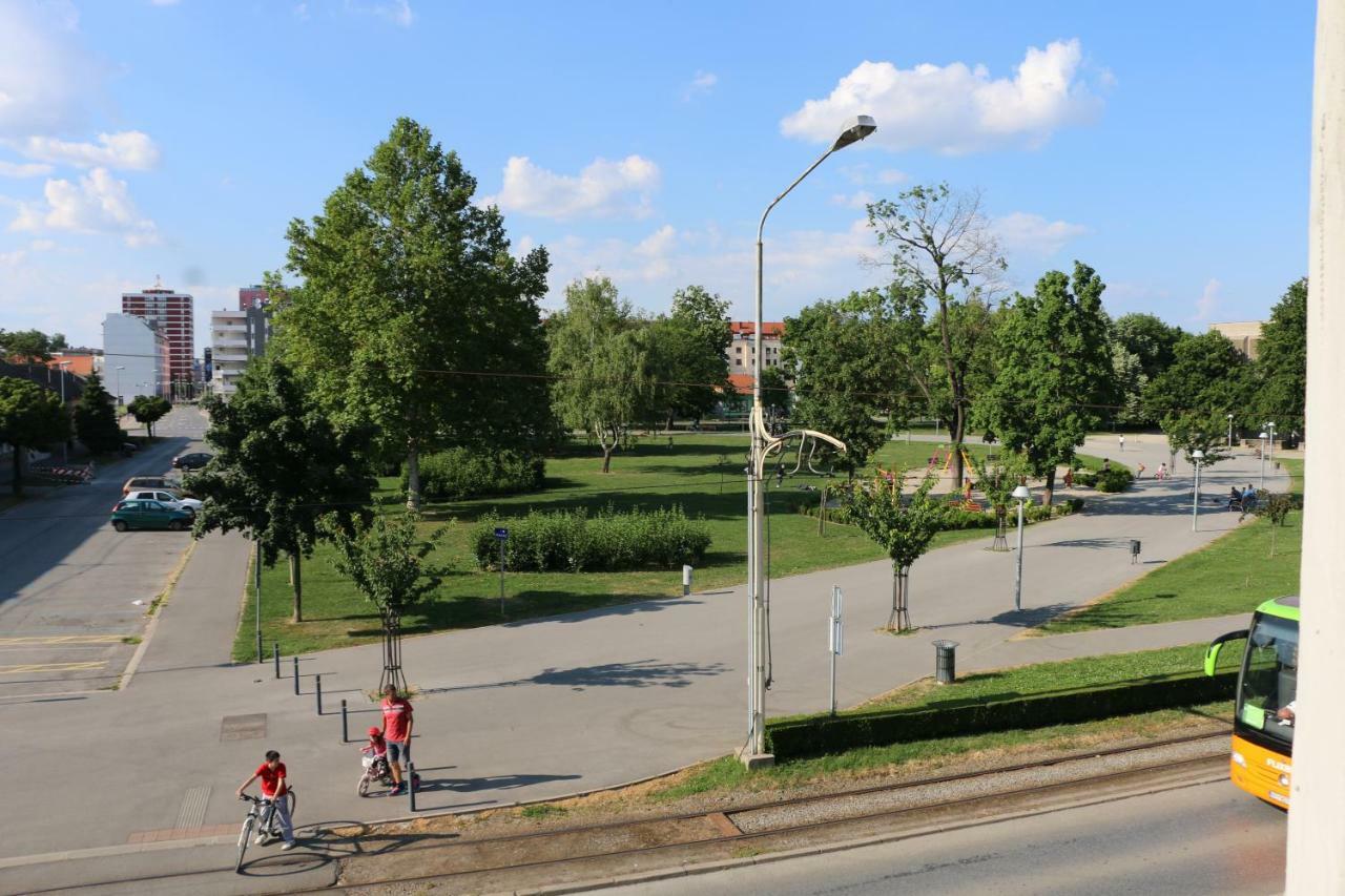 Luma 1 Apartment Osijek Exterior photo